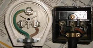 Подключение и монтаж розетки для электроплиты от 577 руб в Новотроицке - ЭлектроНвт